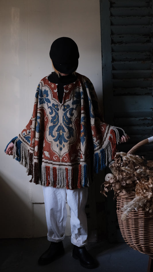 vintahe remake poncho