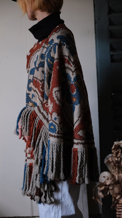 vintahe remake poncho