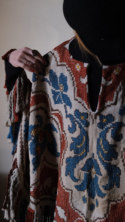 vintahe remake poncho